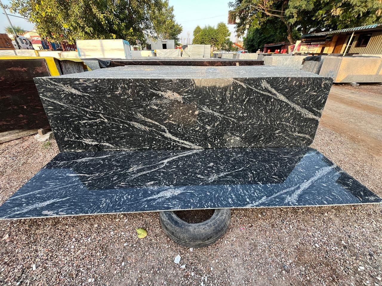 photo_6140774150985944273_y